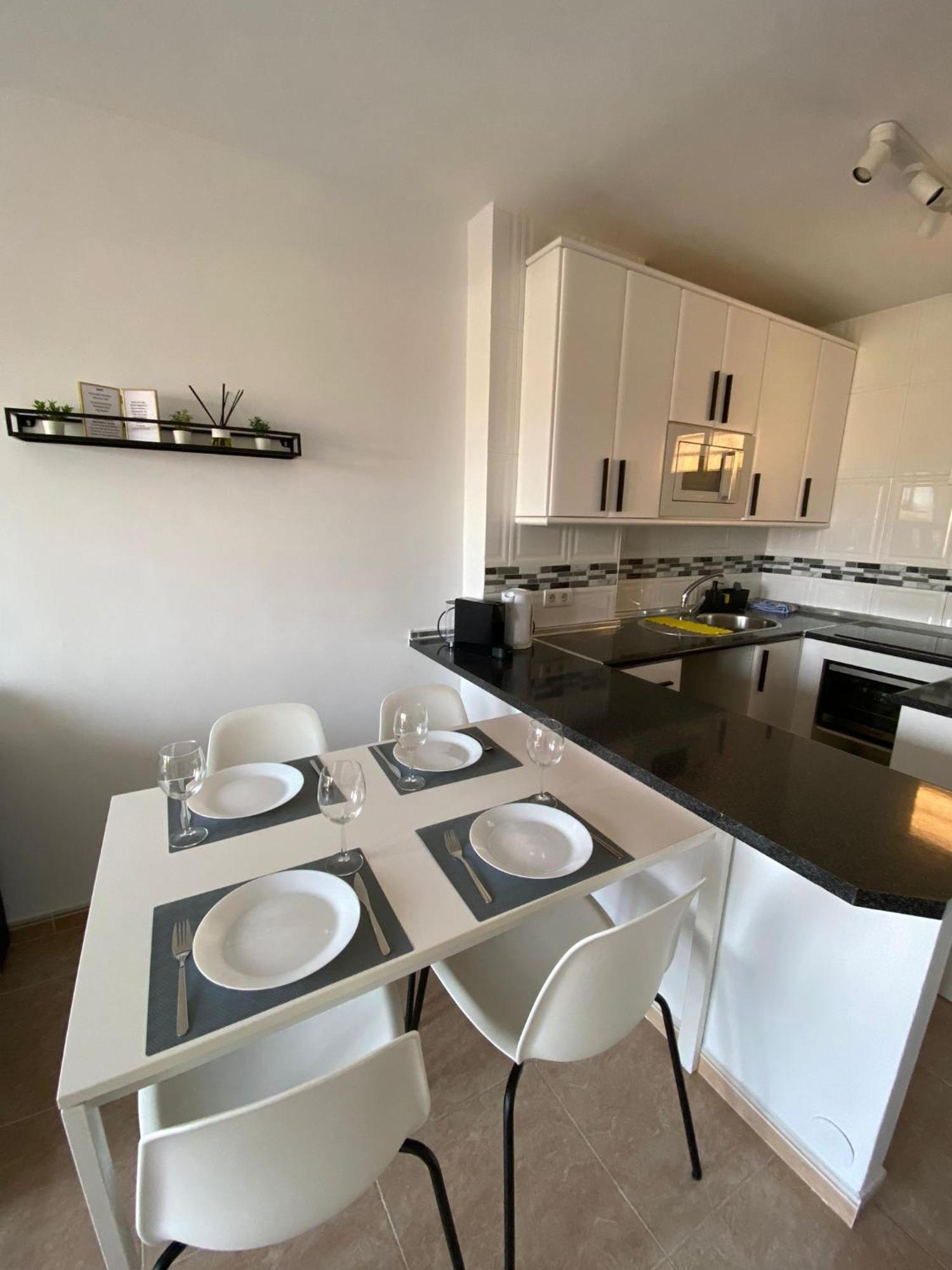 Apt Con Espectacular Vista, Piscinas, Recep 24 Hs Benalmádena Exterior foto